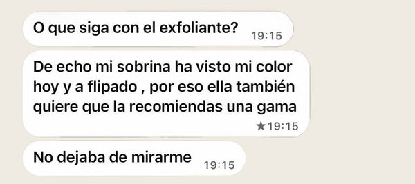 Mensajes de WhatsApp de una clienta sobre el exfoliante
